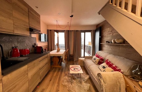 Montgenevre Apartment | Les Tanières de Montgenèvre - La Marmotte - Duplex 4 p entièrement rénové avec vue magnifique