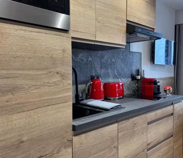 Montgenevre Apartment | Les Tanières de Montgenèvre - La Marmotte - Duplex 4 p entièrement rénové avec vue magnifique