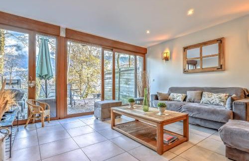 Doussard House | Les Terrasses de Bredanne