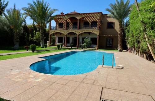 Saada House | Les Terrasses Des Jardins