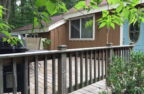 Altmar Cottage | Let's Get Cozy!NestledinWoodsonBellaVista campus, 2Mins.ToSalmon Rvr/FishAutmnLk