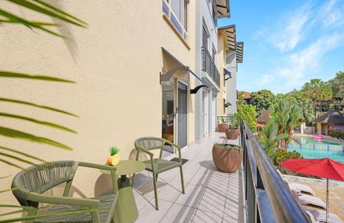 Cairns North Apartment | Letizia Lakes - Resort Style Living
