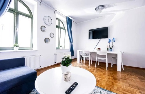 Zentrum-West Apartment | Levax Living - Stadion - Clarapark - 54qm