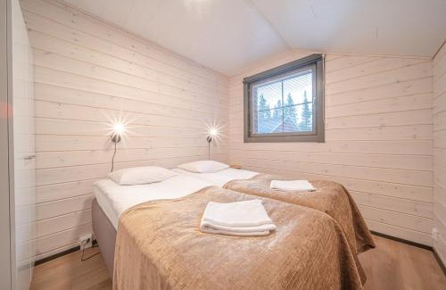 Sirkka Apartment | Levillas Sointuilevi 1 B67, 2 ski pass included