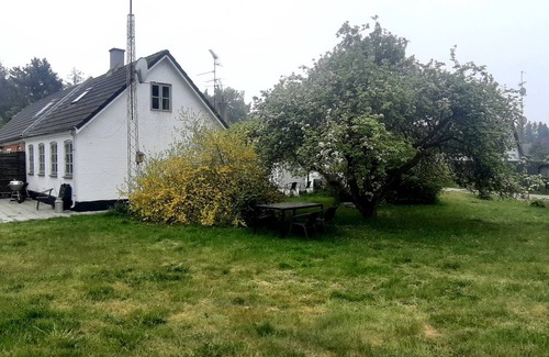 Hasle House | LEVKA BEACH