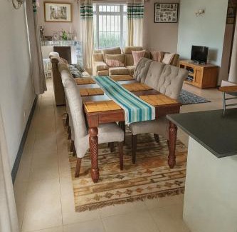 Nairobi House | Lewka House