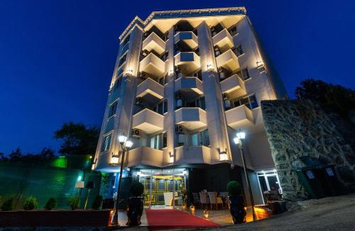 Trabzon Apartment | LİFE POOL SUİTE HOTEL