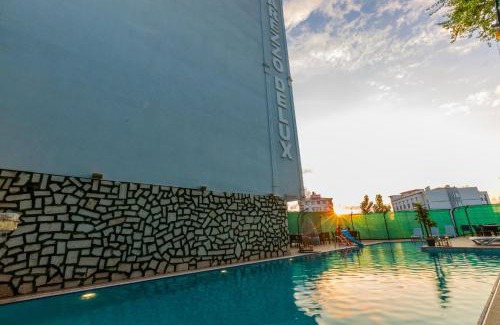 Trabzon Apartment | LİFE POOL SUİTE HOTEL