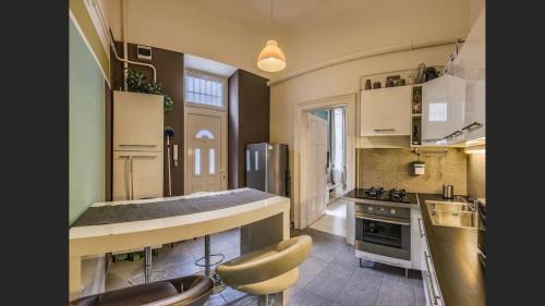 Belso-Ferencvaros Apartment | Liberty Bridge Green