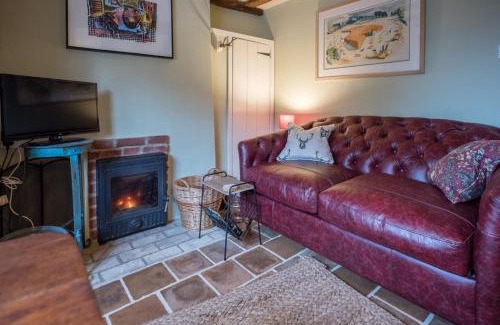 Woodbridge House | Library Cottage, Marlesford