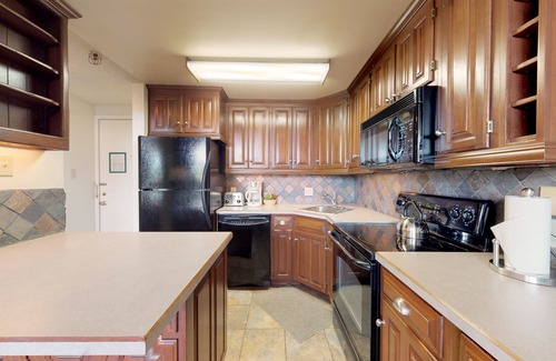 Snowmass Village Condo | Lichenhearth - CoralTree Residence Collection