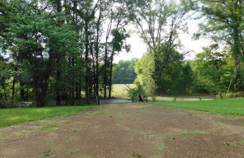 Tie Plant House | Lida's Place - 3 BR 2 BA Ranch House - 7.6 miles to Grenada Lake