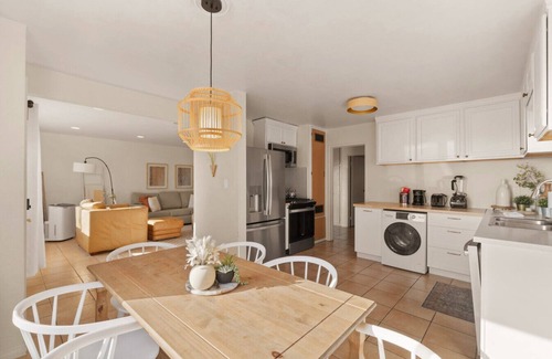 Stockton House | Light & Airy - Close to DT, Petco, & Little Italy!