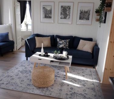 Alesund Apartment | Light home apartment Alesund with free parking