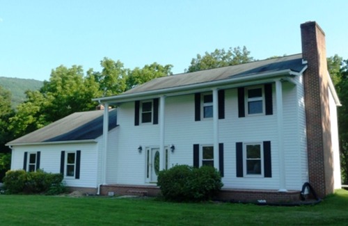 Edinburg House | Light of the Valley River | 0 Bed, 2.5 Bath