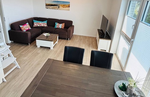 Horumersiel Apartment | Lighthouse