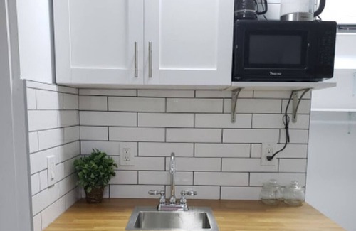 Lake Ridge Apartment | Lil' n' Cozy Studio ❤ Near FLL Beach, Las Olas Shops & Nightlife
