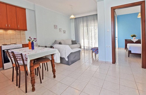 Nea Moudania Apartment | Lillian Apartment by Travel Pro Services