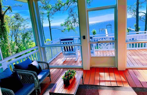 Carrabelle House | Lily’s Escaped, Private screen cover pool, fishing dock,