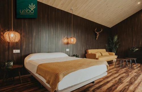 Malpica de Bergantinos Ski Chalet | Limbo Cabañas de Malpica