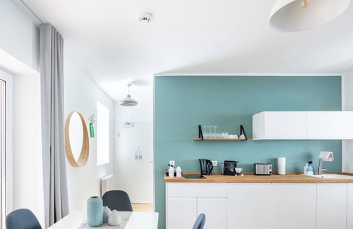 Zentrum-West Apartment | limehome Leipzig Jahnallee | Suite L +balcony (LT)