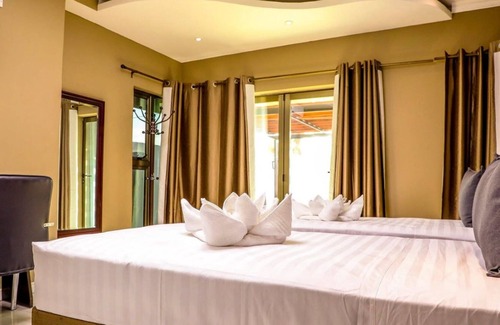 Gaborone House | Lin.T Guest House