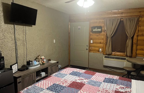 Buffalo Hotel | Lincoln Lodge