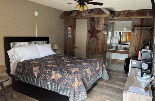 Buffalo Hotel | Lincoln Lodge