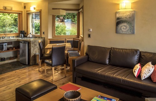 Playa Bonita Apartment | Lirolay Suites