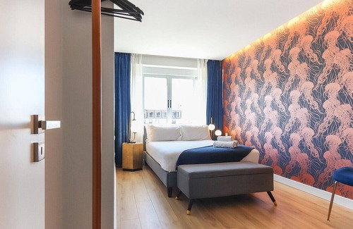 Olivais Bed & Breakfast | Lisbon Airport SEA by Homing