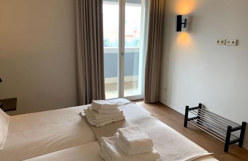 Sao Paulo Apartment | Lisbon Finestay 8 Building apt with balcony and city view