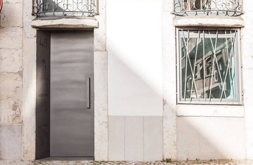 Pena Apartment | Lisbon Windmill Apartments (Blue)nGround floor apartment near the city center