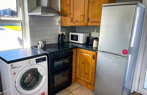 Castleisland Ski Chalet | Lisheenbawn Farmhouse Farranfore