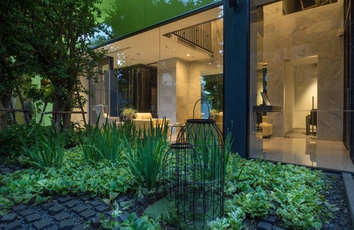 Pathumwan Apartment | LiT BANGKOK Residence