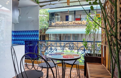 Hang Dao House | Little Balcony Hang Ca