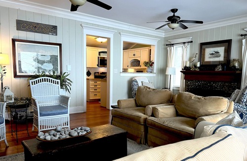 Empire Cottage | Little Gem on Beautiful Little Glen Lake- NEW LISTING!