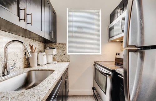 East Little Havana Apartment | Little Havanna 2 BDR - Close to Downtown