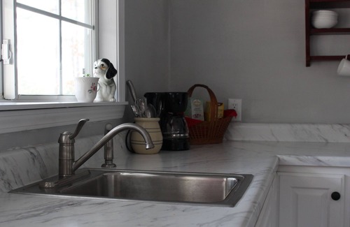 Heavener Cottage | Little House in the Pine Woods
