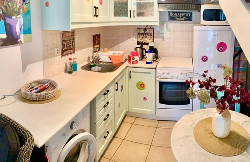 Vamos Apartment | Little Lotus Apartment