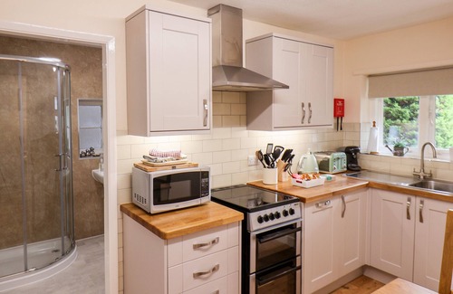 Snainton Cottage | LITTLE PINES, pet friendly, country holiday cottage in Snainton