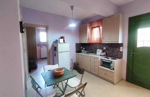 Kontos Apartment | Little pomegranate apartment