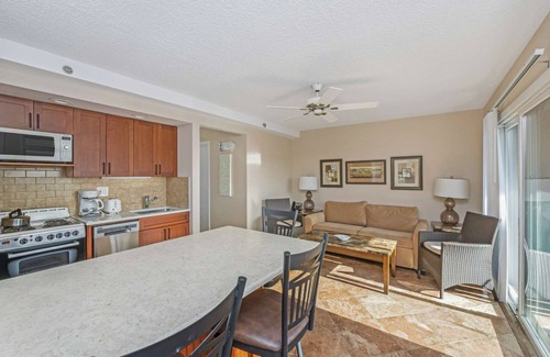 Napeague Apartment | Live Comfortably in a Balcony 1 Bedroom Apt