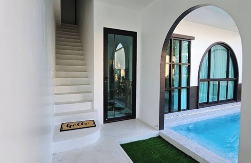 Pak Chong Villa | Live With Passion Pool Villa