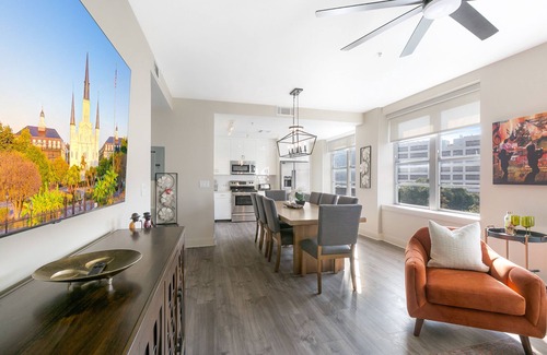 Central Business District Apartment | Lively 4BR Condo Steps to French Quarter Unit 518