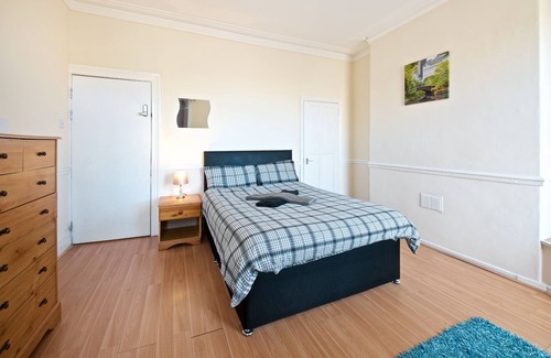 Liverpool Apartment | Liverpool City Stays - Lawrence Road BB1