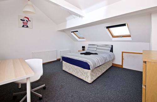 Liverpool Apartment | Liverpool City Stays - Lawrence Road BB1