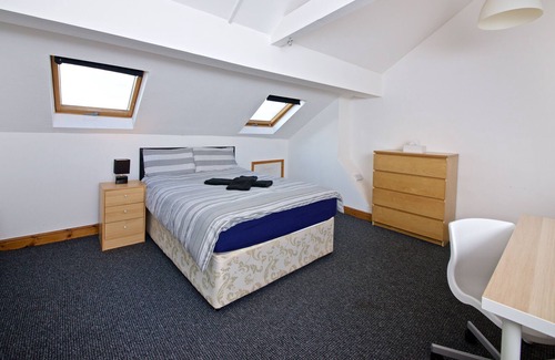 Liverpool Apartment | Liverpool City Stays - Lawrence Road BB1