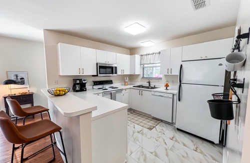 Santo Domingo Villa | Living The Villages FL Lifestyle! Centrally located, close to entertainment