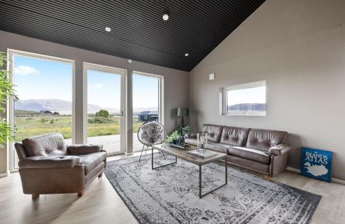 Selfoss House | LL Properties - Serene Cabin - Golden Circle