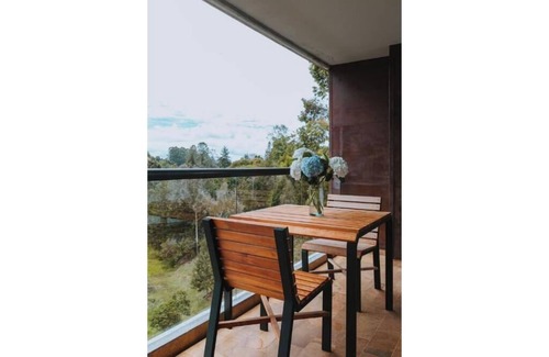 Llanogrande Apartment | Llanogrande Airport Loft